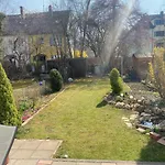 Gemütliches Privatzimmer / Garten / in geteilten Haus / nahe München Zentrum